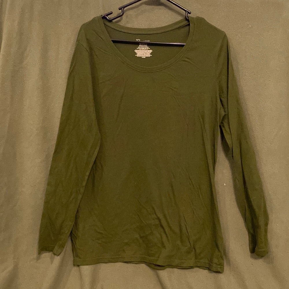 Long sleeved top